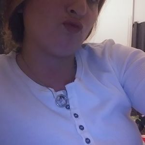 Meet your Posher, Amber m